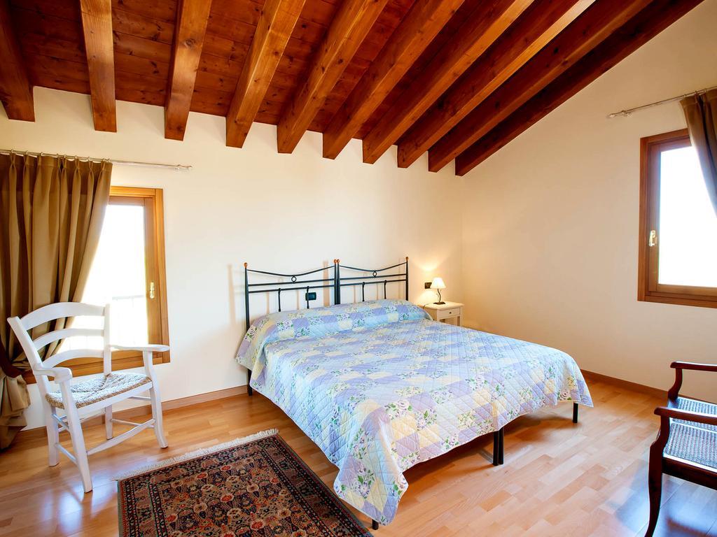 בסאנו דל גראפה Agriturismo Crocerone חדר תמונה